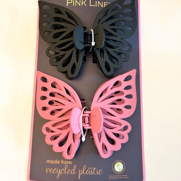 Pink Lined 2 Butterfly Hair Clips Clips Pink & Black NEW - Picture 2 of 6